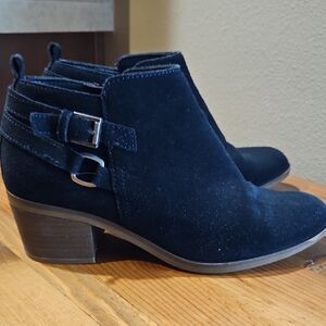 Sonoma Women's Dark Ankle Boots with Buckle. Worn Once.
